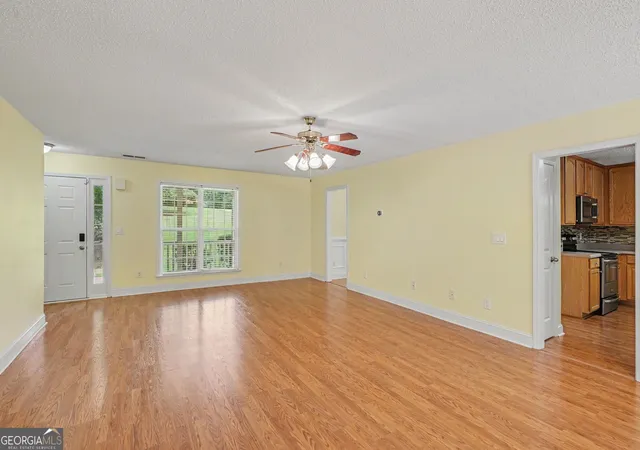 Photo 4 of Single family home for sale at 306 Park Chase Ct, Griffin, GA 30224 | MLS# 10808715 | Listing updated on 2026-09-14