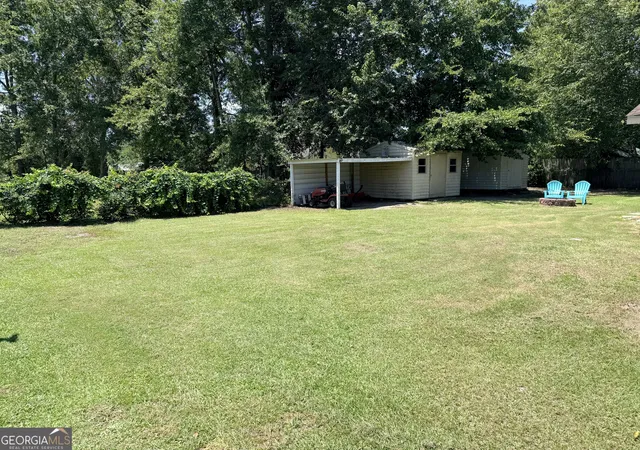 Photo 3 of Single family home for sale at 231 Auburn St, Baxley, GA 31513 | MLS# 10798367 | Listing updated on 2026-09-19