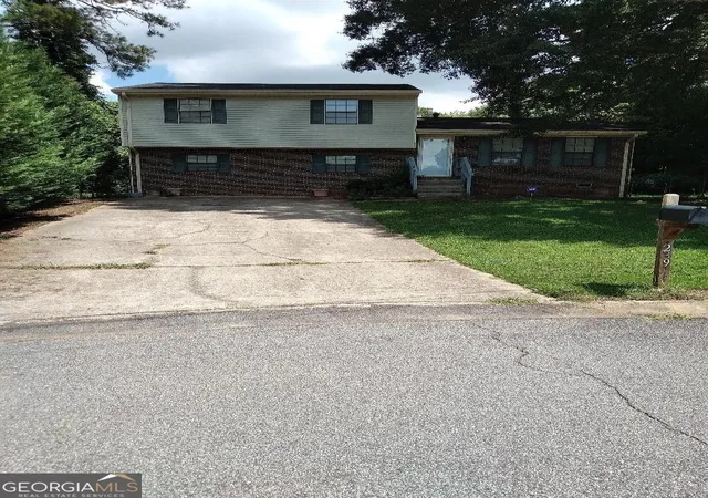 Photo 1 of Single family home for sale at 239 Slicky Rock Ct, Riverdale, GA 30274 | MLS# 20058991 | Listing updated on 2025-12-31