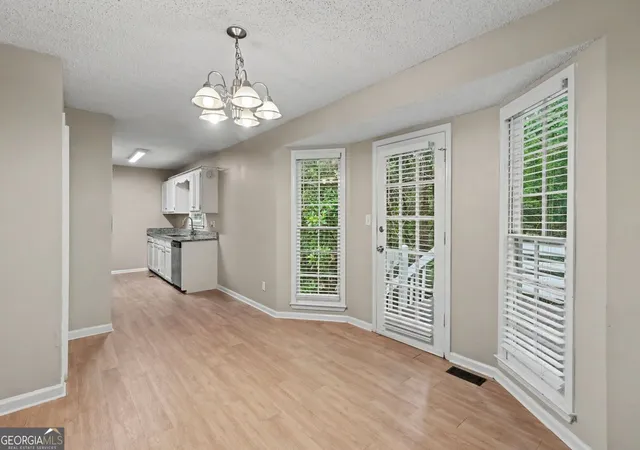 Photo 3 of Single family home for sale at 72 Amber Wy, Dallas, GA 30157 | MLS# 10825364 | Listing updated on 2026-09-14