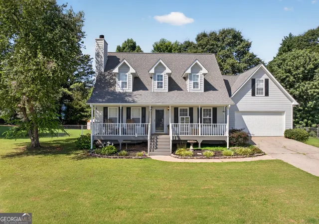 Photo 1 of Single family home for sale at 481 Lisa Cir, Winder, GA 30680 | MLS# 10809551 | Listing updated on 2026-09-01