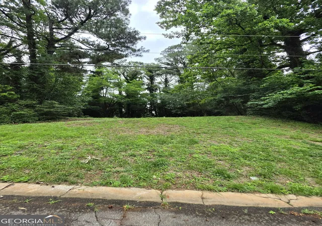 1st image of 618 Simone Wy, Stone Mountain, GA 30087 | MLS# 10787776