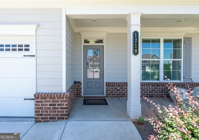 4th image of 1210 Baynes Creek Dr, Suwanee, GA 30024 | MLS# 10807891