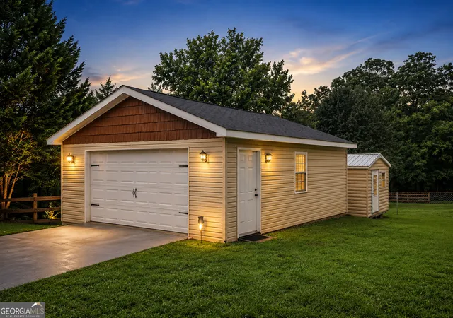 2nd image of 289 Skyline Dr, Toccoa, GA 30577 | MLS# 10781308