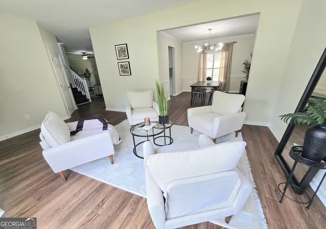 Photo 2 of Single family home for sale at 1400 Windage Way Sw, Marietta, GA 30008 | MLS# 10828021 | Listing updated on 2026-09-17