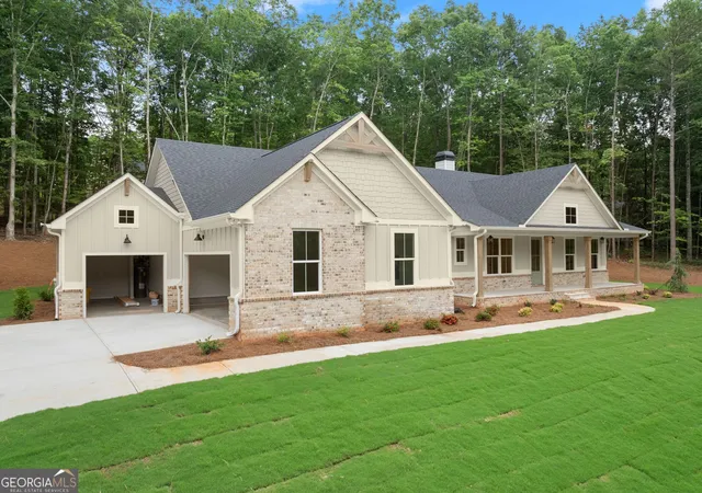 Photo 3 of Single family home for sale at 708 Plum Ln, Clarkesville, GA 30523 | MLS# 10793198 | Listing updated on 2026-08-31