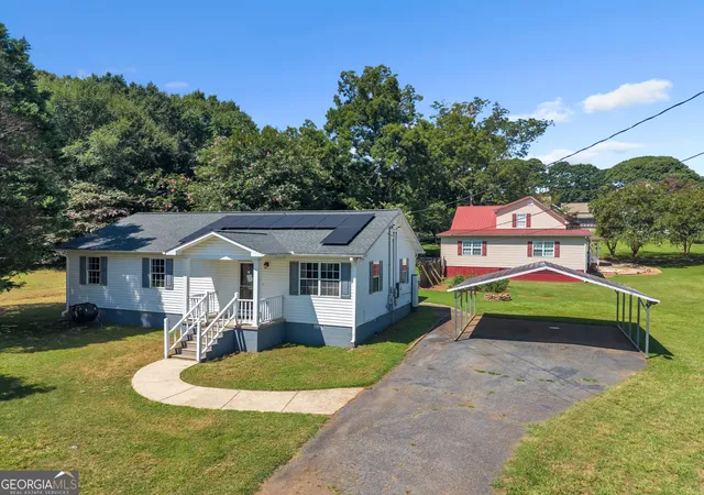 Photo 2 of Single family home for sale at 108 Lillie Ln, Maysville, GA 30558 | MLS# 10828575 | Listing updated on 2026-09-04