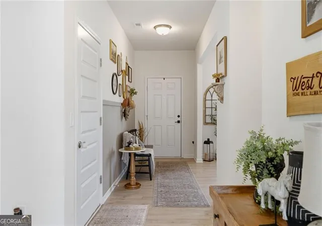 Photo 3 of Single family home for sale at 89 Autrey Dr, Douglasville, GA 30134 | MLS# 10795511 | Listing updated on 2026-09-18