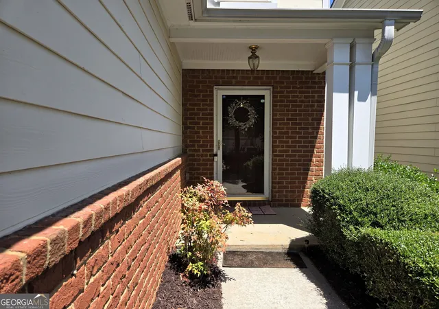 Photo 2 of Manufactured home for sale at 2051 Appaloosa Wy, Conyers, GA 30012 | MLS# 10827086 | Listing updated on 2026-09-19