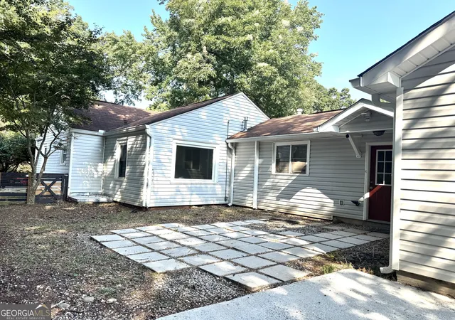 Sale Pending at 562 Se Glenwood Pl, Atlanta, GA 30316 | MLS# 10833426 | Listing updated on 2026-10-08