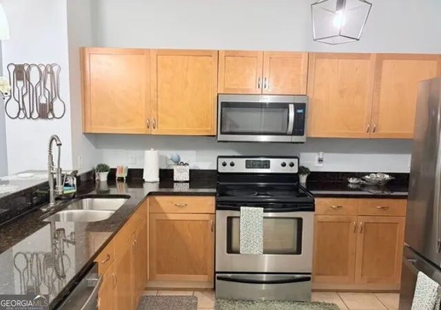 Photo 2 of Condo for sale at 870 Mayson Turner Rd #1224, Atlanta, GA 30314 | MLS# 10821083 | Listing updated on 2026-08-21