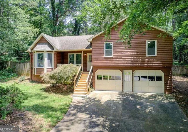 Photo 1 of Single family home for sale at 104 Southfork Dr, Woodstock, GA 30189 | MLS# 10818978 | Listing updated on 2026-08-16