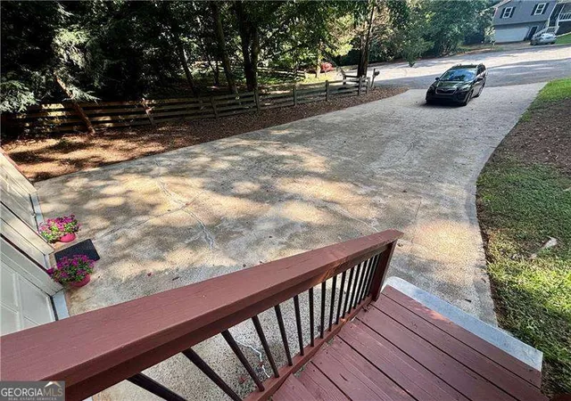 Photo 2 of Single family home for sale at 104 Southfork Dr, Woodstock, GA 30189 | MLS# 10818978 | Listing updated on 2026-08-16