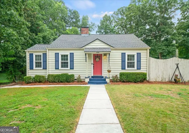 Photo 1 of Single family home for sale at 414 Alexander Cir Se, Marietta, GA 30060 | MLS# 10816221 | Listing updated on 2026-09-16