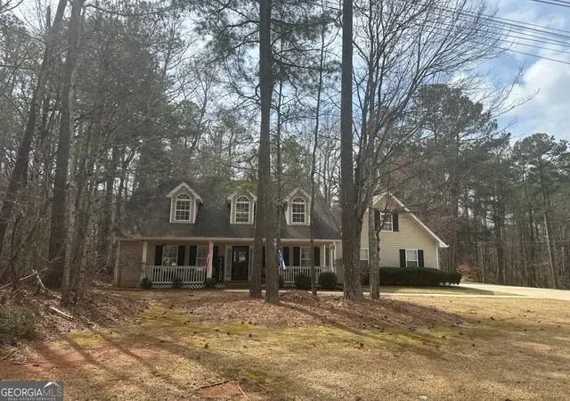 1st image of 3213 Sweetbriar Dr, Villa Rica, GA 30180 | MLS# 10478974