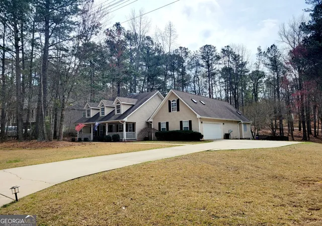 2nd image of 3213 Sweetbriar Dr, Villa Rica, GA 30180 | MLS# 10478974
