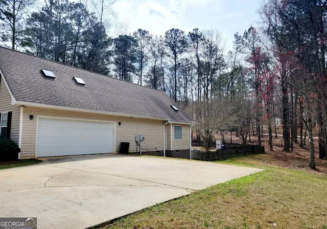 3rd image of 3213 Sweetbriar Dr, Villa Rica, GA 30180 | MLS# 10478974