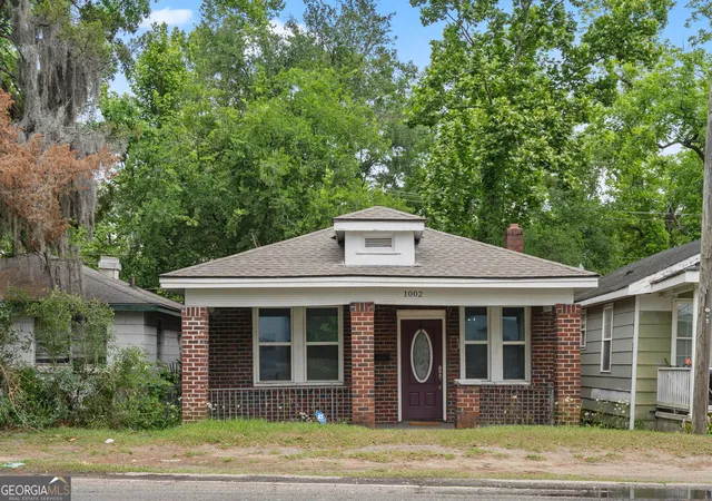 1st image of 1002 W 52nd St, Savannah, GA 31405 | MLS# 10757851