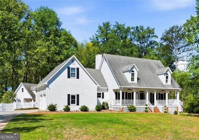 2nd image of 1380 Holland Rd, Powder Springs, GA 30127 | MLS# 10729274
