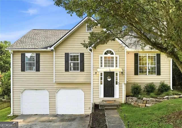1st image of 4929 Shallow Ridge Rd Ne, Kennesaw, GA 30144 | MLS# 10805780