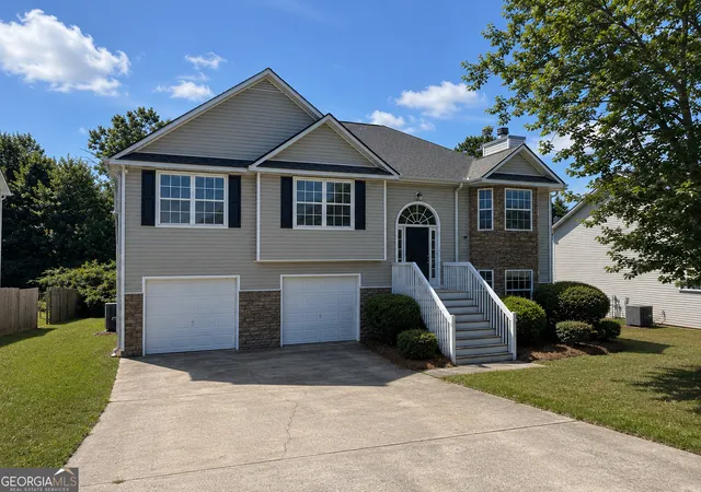 1st image of 5514 Frontier Ct, Ellenwood, GA 30294 | MLS# 10816418