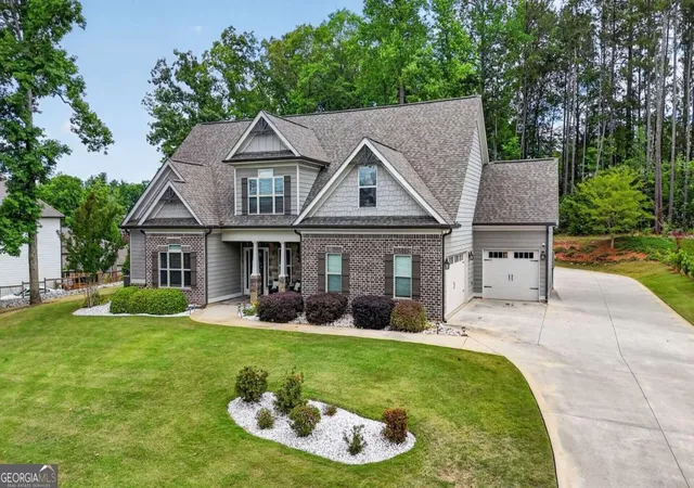 Photo 3 of Single family home for sale at 3640 Eagle View Way, Monroe, GA 30655 | MLS# 10764360 | Listing updated on 2026-09-07