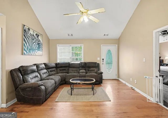 5th image of 513 Wylderose Ln, Locust Grove, GA 30248 | MLS# 10807639