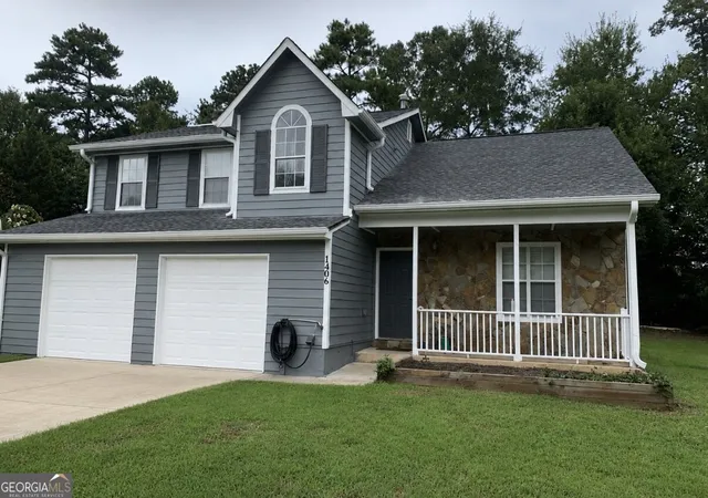 1st image of 1406 Misty Ridge Ct, Hampton, GA 30228 | MLS# 10829725