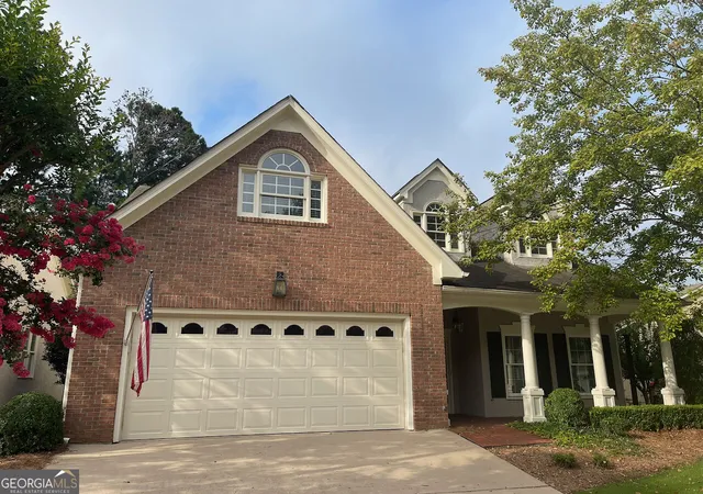Photo 1 of Single family home for sale at 117 Masters Dr N, Peachtree City, GA 30269 | MLS# 10833771 | Listing updated on 2026-09-10