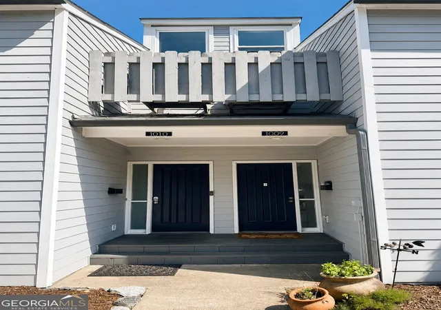 1st image of 1009 Riverbend Club Dr Se, Atlanta, GA 30339 | MLS# 10796869
