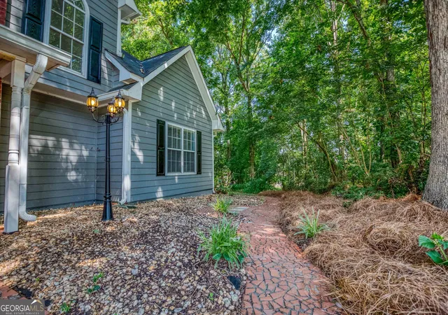 4th image of 2957 Forest Ct, Loganville, GA 30052 | MLS# 10803691