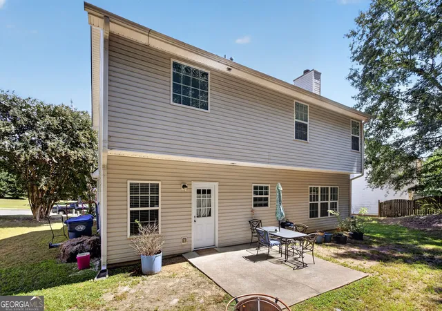 Photo 3 of Single family home for sale at 35 Amherst Dr, Winder, GA 30680 | MLS# 10833926 | Listing updated on 2026-09-10