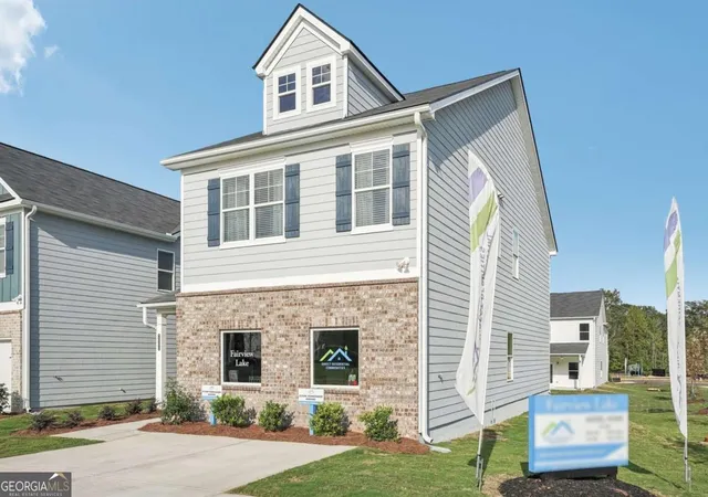 5th image of 102 Vickers Point Dr, Fairburn, GA 30213 | MLS# 10806508