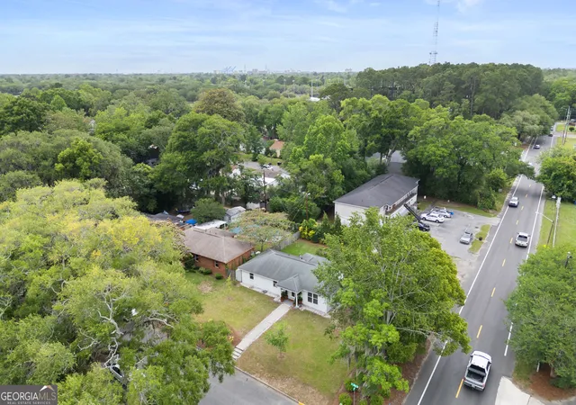 48th image of 1520 E 49th St, Savannah, GA 31404 | MLS# 10828629