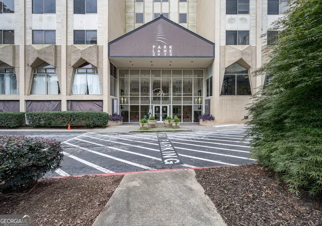 Photo 1 of Condo for sale at 2479 Peachtree Rd Ne #1808, Atlanta, GA 30305 | MLS# 10818384 | Listing updated on 2026-09-13