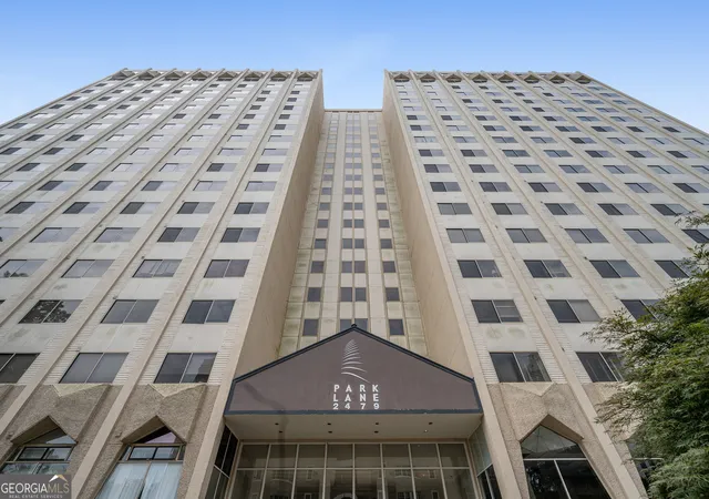 Photo 2 of Condo for sale at 2479 Peachtree Rd Ne #1808, Atlanta, GA 30305 | MLS# 10818384 | Listing updated on 2026-09-13