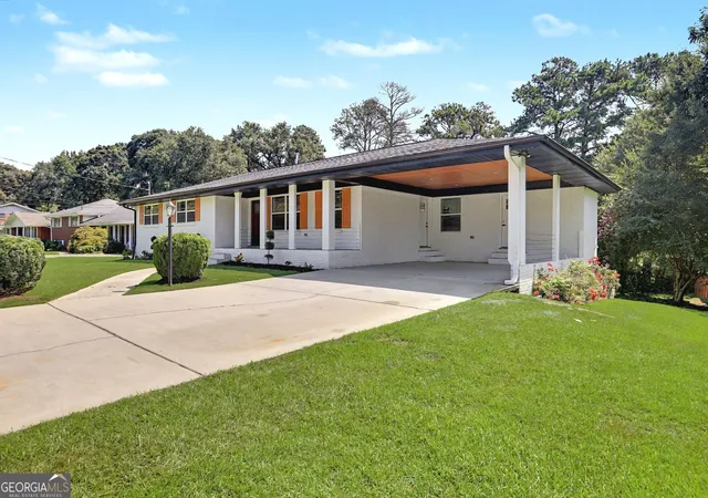 Photo 3 of Single family home for sale at 6260 Walker Rd, Riverdale, GA 30296 | MLS# 10824416 | Listing updated on 2026-09-08