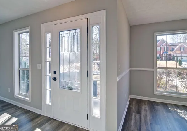 Photo 3 of Single family home for sale at 22 Fallow Ln, Acworth, GA 30101 | MLS# 10823136 | Listing updated on 2026-10-09