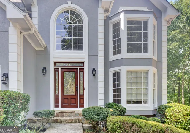 Photo 3 of Single family home for sale at 1412 Crooked Tree Cir, Stone Mountain, GA 30088 | MLS# 10823050 | Listing updated on 2026-09-18