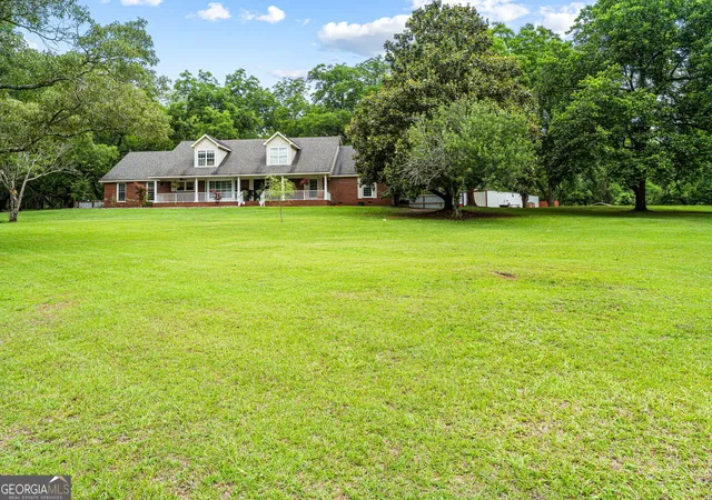 Photo 3 of Single family home for sale at 300 Ga Hwy 42, Byron, GA 31008 | MLS# 10780806 | Listing updated on 2026-06-21