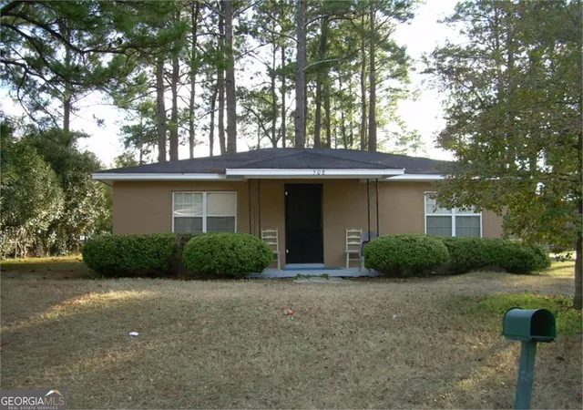 Photo 2 of Single family home for sale at 508 Willard Ave, Albany, GA 31701 | MLS# 10833551 | Listing updated on 2026-08-26