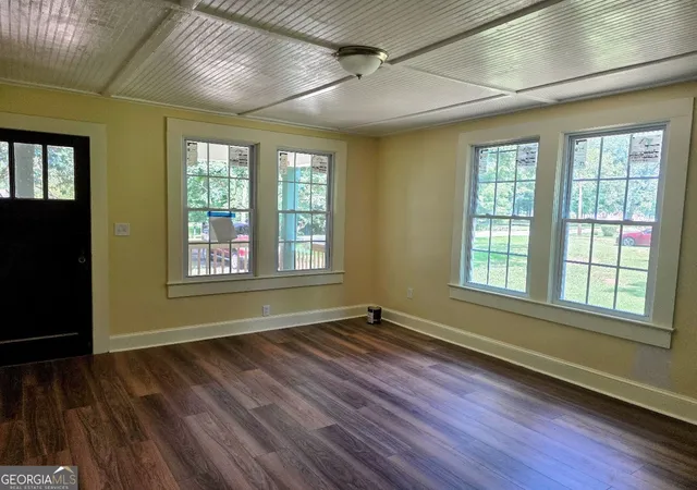 Photo 3 of Single family home for sale at 203 Dallas Dr, Thomaston, GA 30286 | MLS# 10808741 | Listing updated on 2026-08-02