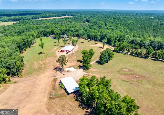 Photo 3 of House for sale at 1650 & 1620 Locklin Cemetery Rd, Monroe, GA 30655 | MLS# 10323414 | Listing updated on 2026-09-15