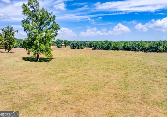 Photo 4 of House for sale at 1650 & 1620 Locklin Cemetery Rd, Monroe, GA 30655 | MLS# 10323414 | Listing updated on 2026-09-15