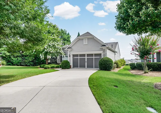 Photo 2 of Single family home for sale at 105 Champions Ct, Griffin, GA 30223 | MLS# 10714914 | Listing updated on 2026-10-07