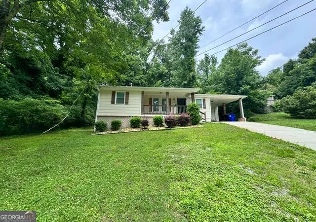 Photo 1 of Sale Pending at 5552 Lakeside Dr, Union City, GA 30291 | MLS# 10781139 | Listing updated on 2026-09-11