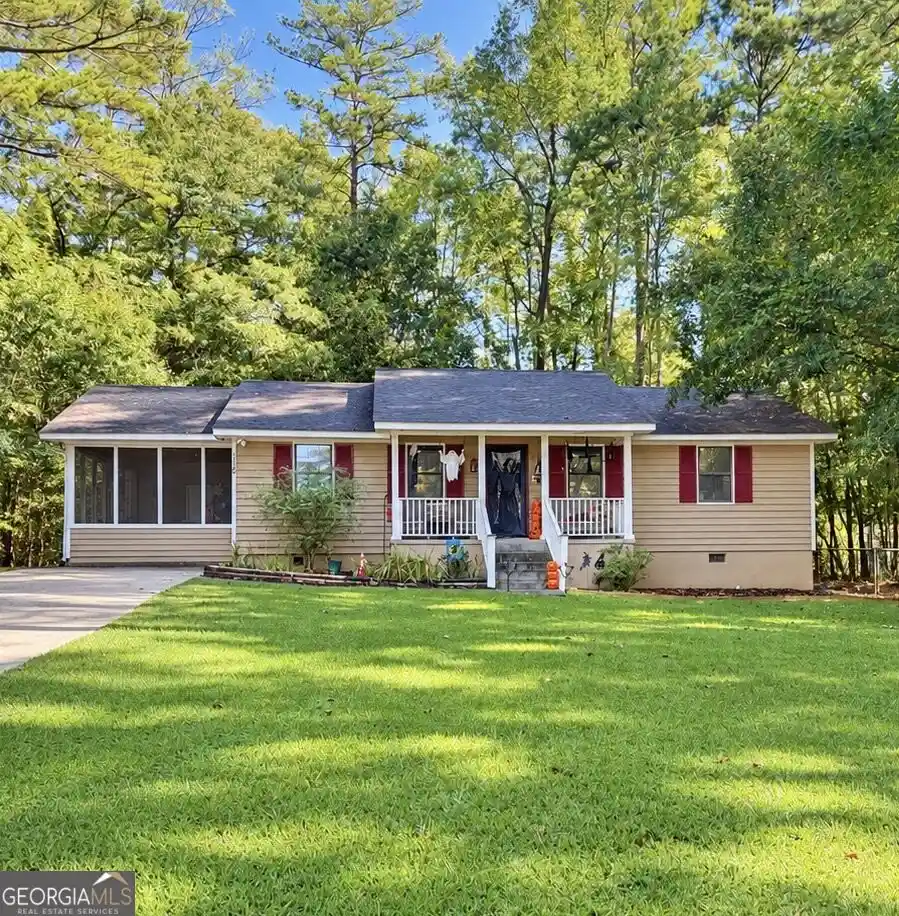 Photo 1 of Single family home for sale at 115 Westminster Dr, Eatonton, GA 31024 | MLS# 10854562 | Listing updated on 2026-10-12
