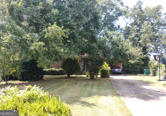 Photo 2 of Single family home for sale at 118 Belinda Cir, Americus, GA 31709 | MLS# 10831358 | Listing updated on 2026-09-05