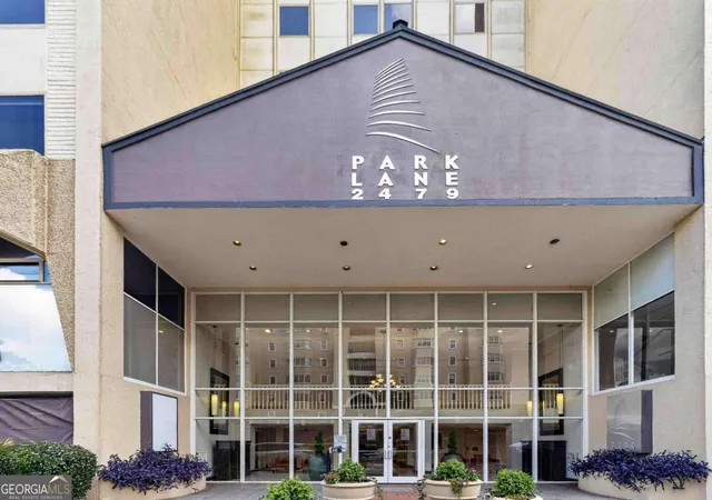 Photo 2 of Condo for sale at 2479 Peachtree Rd Ne #1708, Atlanta, GA 30305 | MLS# 10828861 | Listing updated on 2026-09-02