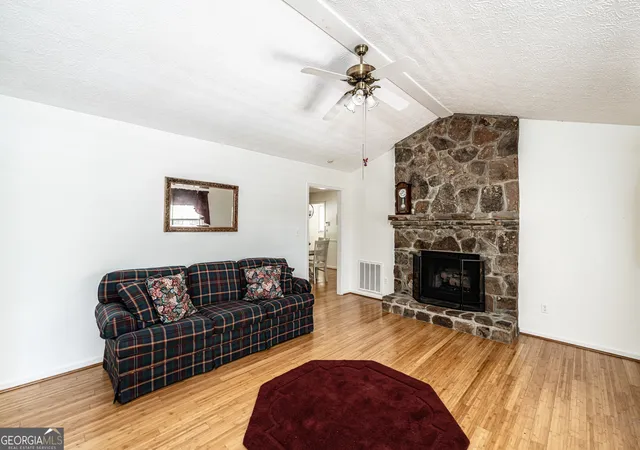 4th image of 36 Ramblewood Dr Se, Silver Creek, GA 30173 | MLS# 10797210